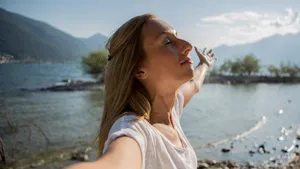 Verwondering als medicijn: waarom ‘awe’ je stress en ontstekingen direct verlaagt