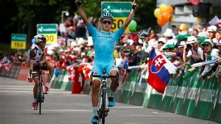 Loetsenko wint in Zwitserland