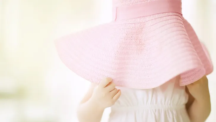 Lachen: ouders sturen foto's van hun kinderen die zich 'verstoppen'