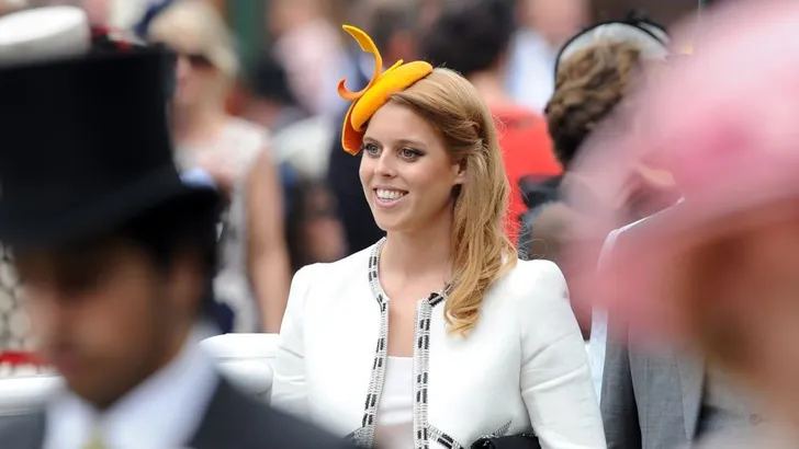 Mad Hatter: prinses Beatrice en haar gekke hoeden