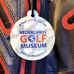 Voor het Nederlandse Golfmuseum zijn vrienden van wezenlijk belang. Op vrienden kun je bouwen. Met vrienden kun je bouwen.