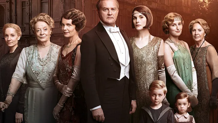 We weten eindelijk wat het mysterieuze Facebook-bericht van Downton Abbey betekent