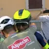 Giro | Van der Poel andermaal zonder ploegmaats in finale, Biniam Girmay wint lange sprint
