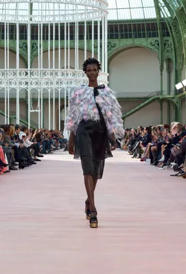 Paris Fashion Week: Chanel's SS25-show