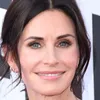 Dochter Courteney Cox lijkt als twee druppels water op haar moeder