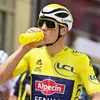 Maandag beslist Alpecin-Fenix over Van der Poel: 'Hij fietst, maar traint niet'