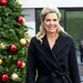 Koningin Máxima biedt steun aan zieke modeontwerper