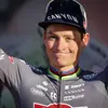 📸 Mathieu van der Poel rijdt Tirreno op spiksplinternieuwe Italiaanse designfiets | Wieler Revue