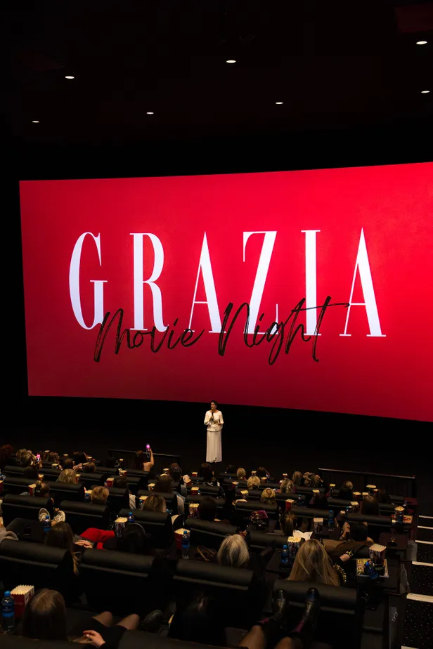 Grazia's hoofdredacteur Annelies Pijper opent de avond 