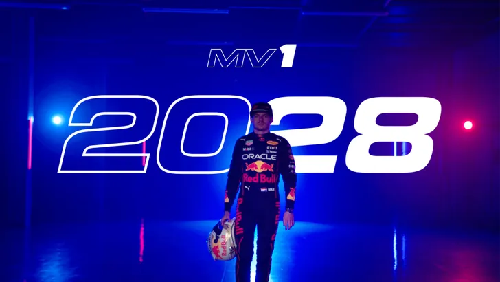 Officieel: Max Verstappen blijft bij Red Bull tot 2028