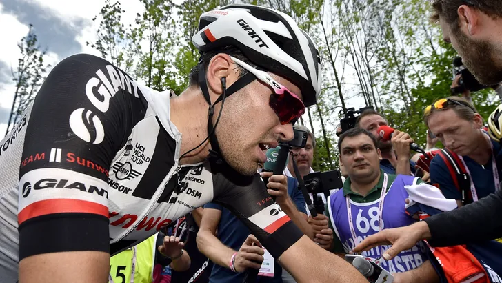 Giro d'Italia: De meest oogstrelende foto's van de laatste bergrit