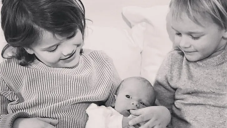 Prinses Sofia deelt lieve foto's van zoontjes