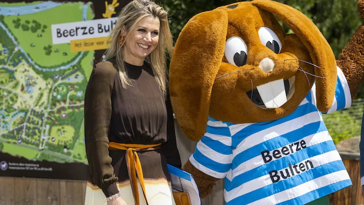 Máxima doet een vakantieparkje