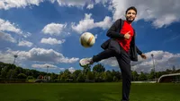 Voetbalkunstenaar Sofiane Touzani: 'Door je fouten word je beter!'