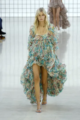 Chloé SS25 PFW