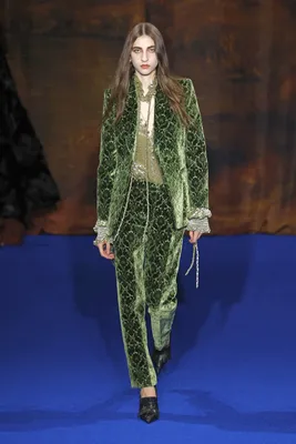 Burberry, London Fashion Week 2025.
