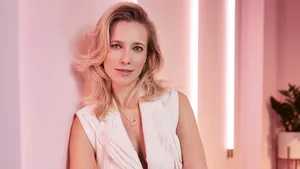Jennifer Hoffman voor Beau Monde