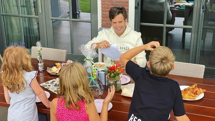 Zó vieren celebs Vaderdag 2020