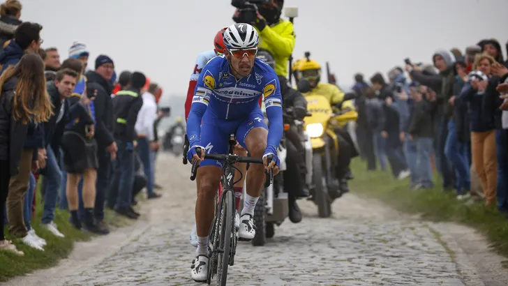 Corona: Geen effect op BinckBank Tour, overleg over Parijs-Roubaix