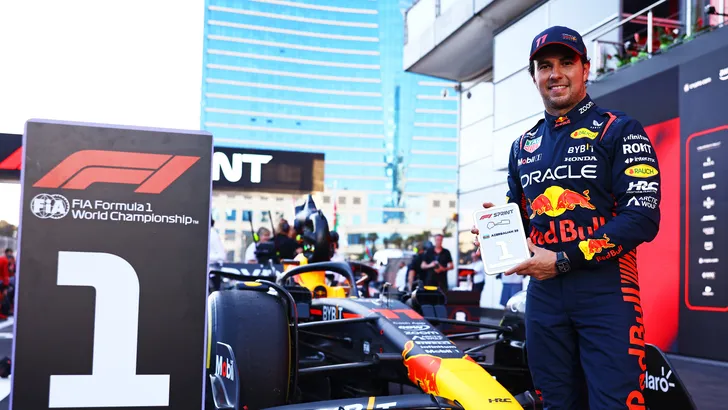 Sergio Perez pakt eerste Sprint-overwinning