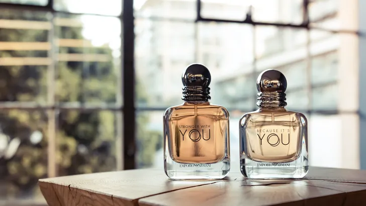 Waarom iedereen het over deze twee geuren van Emporio Armani heeft
