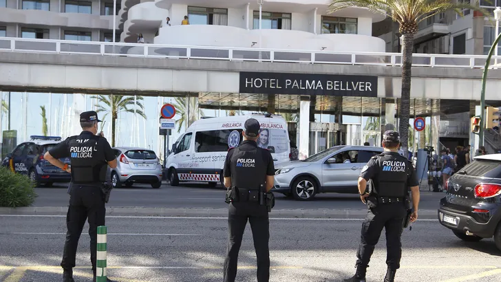 Slachtoffer Mallorca doodgeschopt door Ajax-supporters omdat hij ‘Feyenoord-fan’ zou zijn