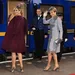 Zien: Máxima en Mathilde nemen de trein