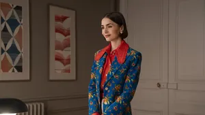 Shop de stijl: Dit kosten de meest iconische outfits uit Emily in Paris