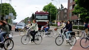 naar school fietsen