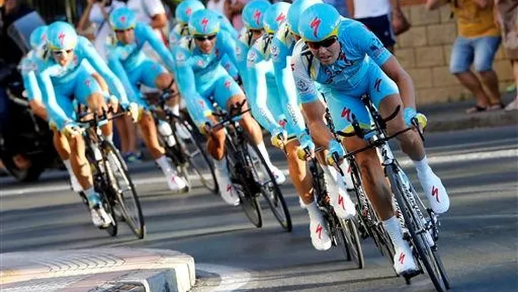 UCI: 'Astana zit in de proeftijd'