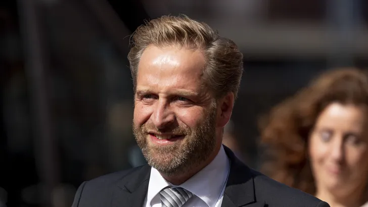 Hugo de Jonge over galg: ‘Je hebt toch fatsoen?’