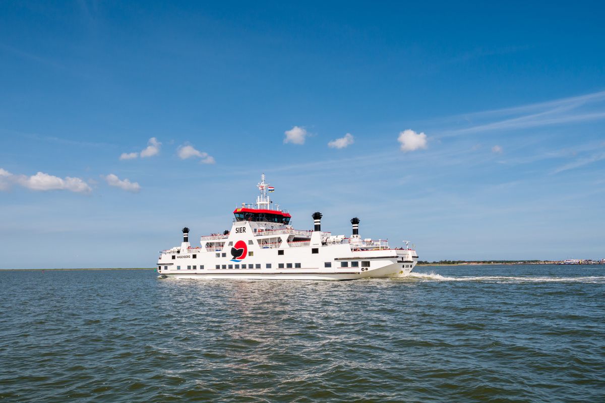 Onzekerheid rond veerboot Ameland: Kamer wil kortere concessie