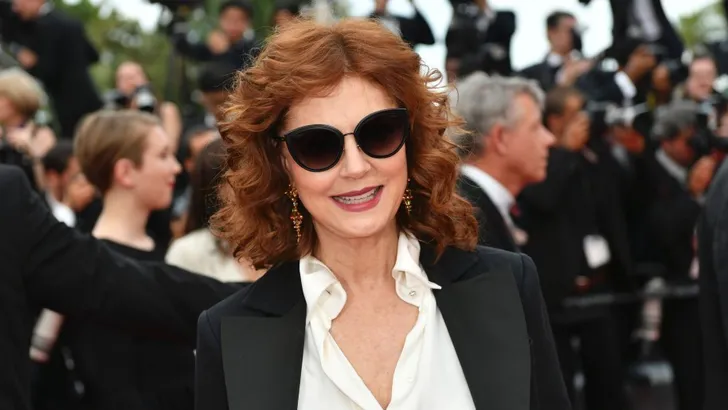 Susan Sarandon steelt weleens wat van de set