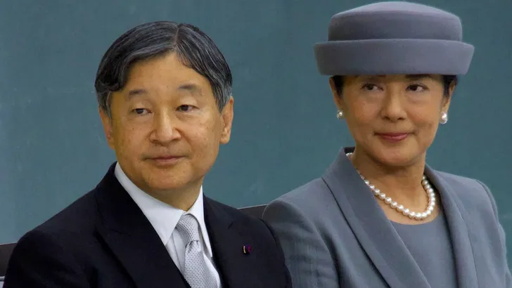 Adel: Kaiser Naruhito und Kaiserin Masako bei der Gedenkfeier f¸r die Kriegstoten des Zweiten Weltkriegs in Tokio