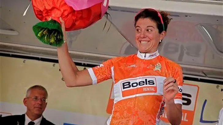 Boels-Dolmans legt Amerikaanse Stevens vast