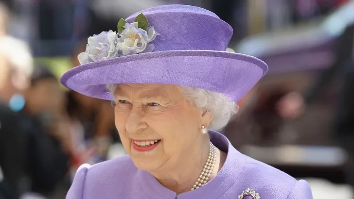 Zó dragen royals de kleur van het jaar