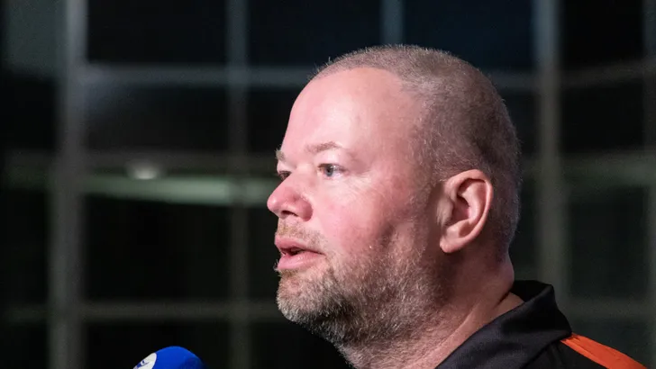 Raymond van Barneveld gaat scheiden