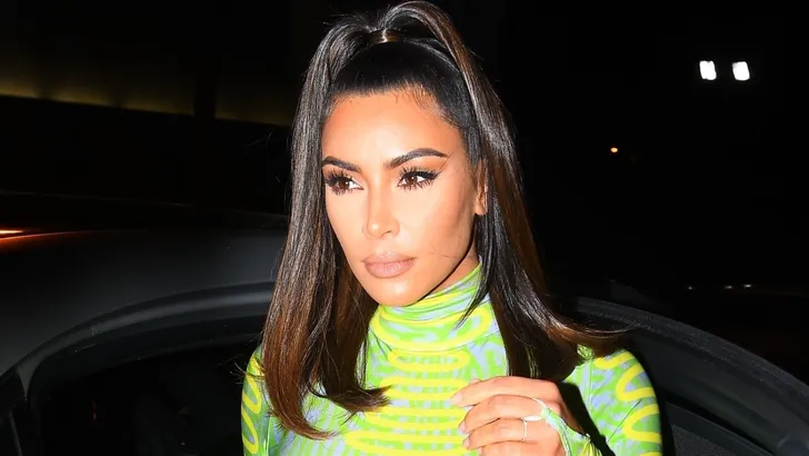 Waarom de shapewear collectie van Kim Kardashian onder vuur ligt