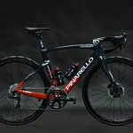 INEOS Grenadiers maakt als laatste WT-team de overstap naar schijfremmen