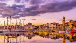 De Zuid-Franse stad waar de zon zelfs in de winter wint van de kou (en kerst plots chic voelt)