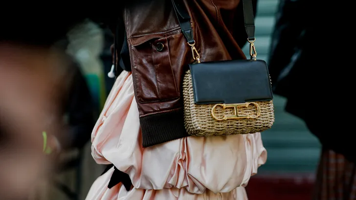 Een budgettas die high-fashion oogt? Deze boho topper van €13,99 doet het