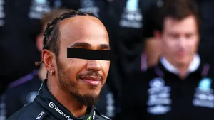 'Lewis Hamilton' probeerde geld los te peuteren bij fan 