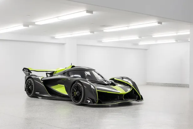 2025 McLaren Solus GT
