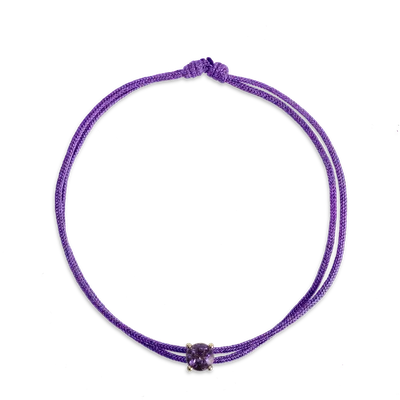 En ook de Bailee Birthstone Cord Bracelets kleurt prachtig bij een zomerse outfit