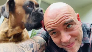 Leon Verdonschot met hond