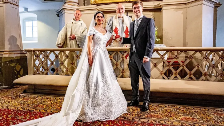 Nederlandse hertogin Hande nu ook getrouwd voor de kerk