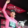 Giro | Jai Hindley verzekert zich van eindwinst, Sobrero verslaat Arensman in slottijdrit