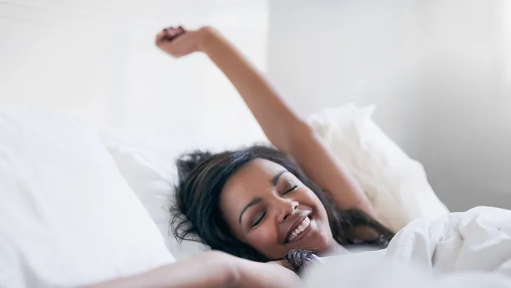 Deze wekker maakt je wakker met de geur van verse croissants