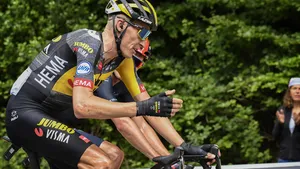 Zware valpartij in derde Touretappe: Gesink stapt af, Geraint Thomas op grote achterstand