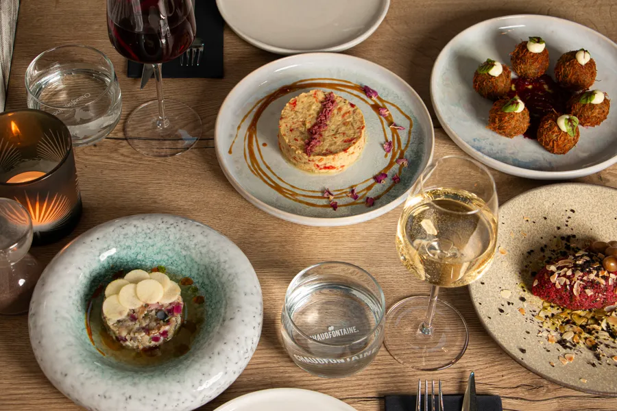 Foto 1 van Nev Restaurant